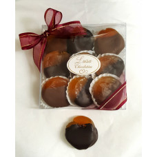 Apricots Dipped in Chocolate (Box of 9 Jumbo)